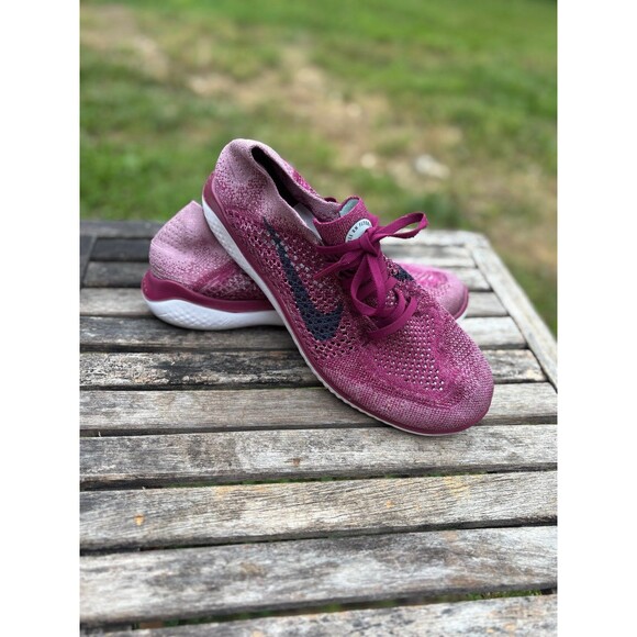 2pairs Nike Free RN Sneakers size 9 EUC - Picture 6 of 8